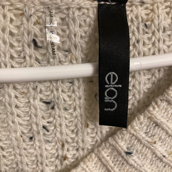 Elon | Textured Knit Long Sleeve Sweater. - Picture 4 of 4